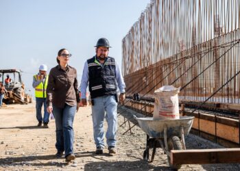 Construye CESPT tanque para conducir agua tratada fuera del cauce del Río Tijuana