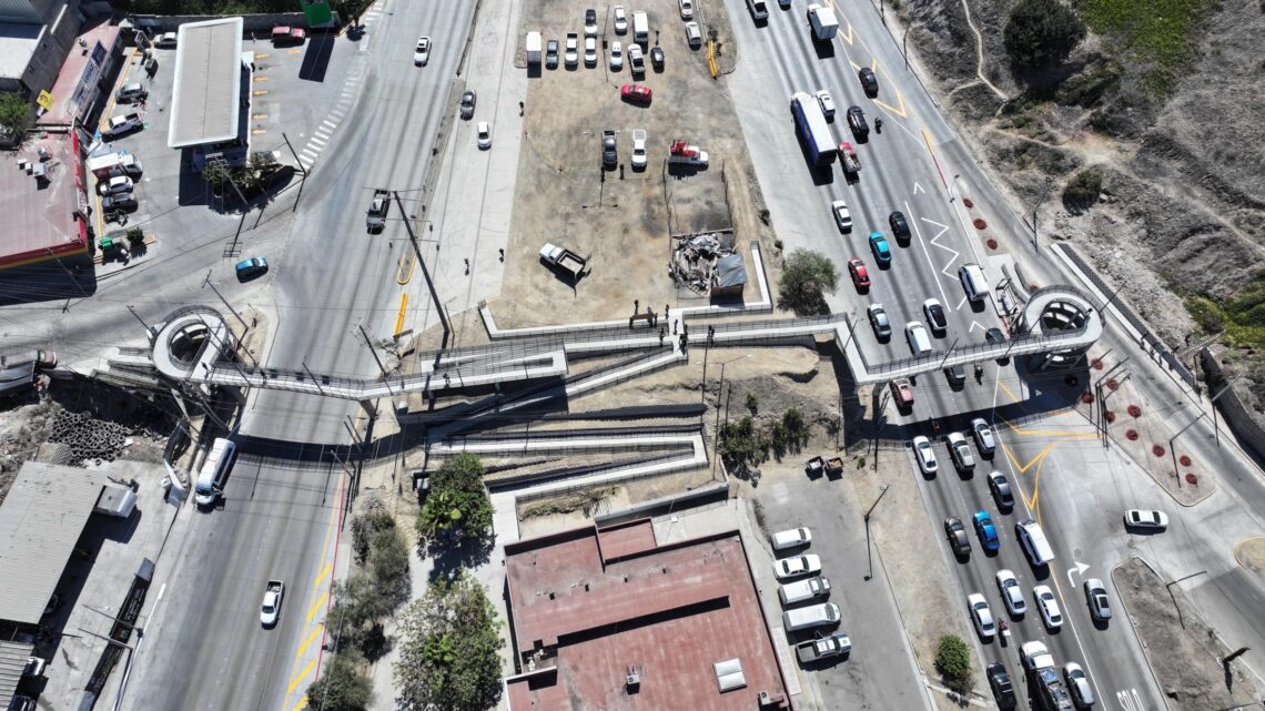 Inauguran puente peatonal ´Margarito Saldaña´: Ayuntamiento de Tijuana
